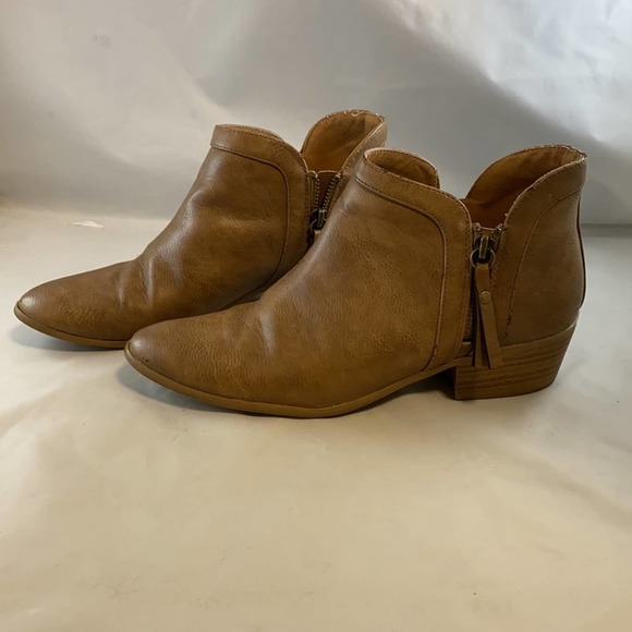 Just Fab Women's Light Brown Ankle Boots - Picture 3 of 8